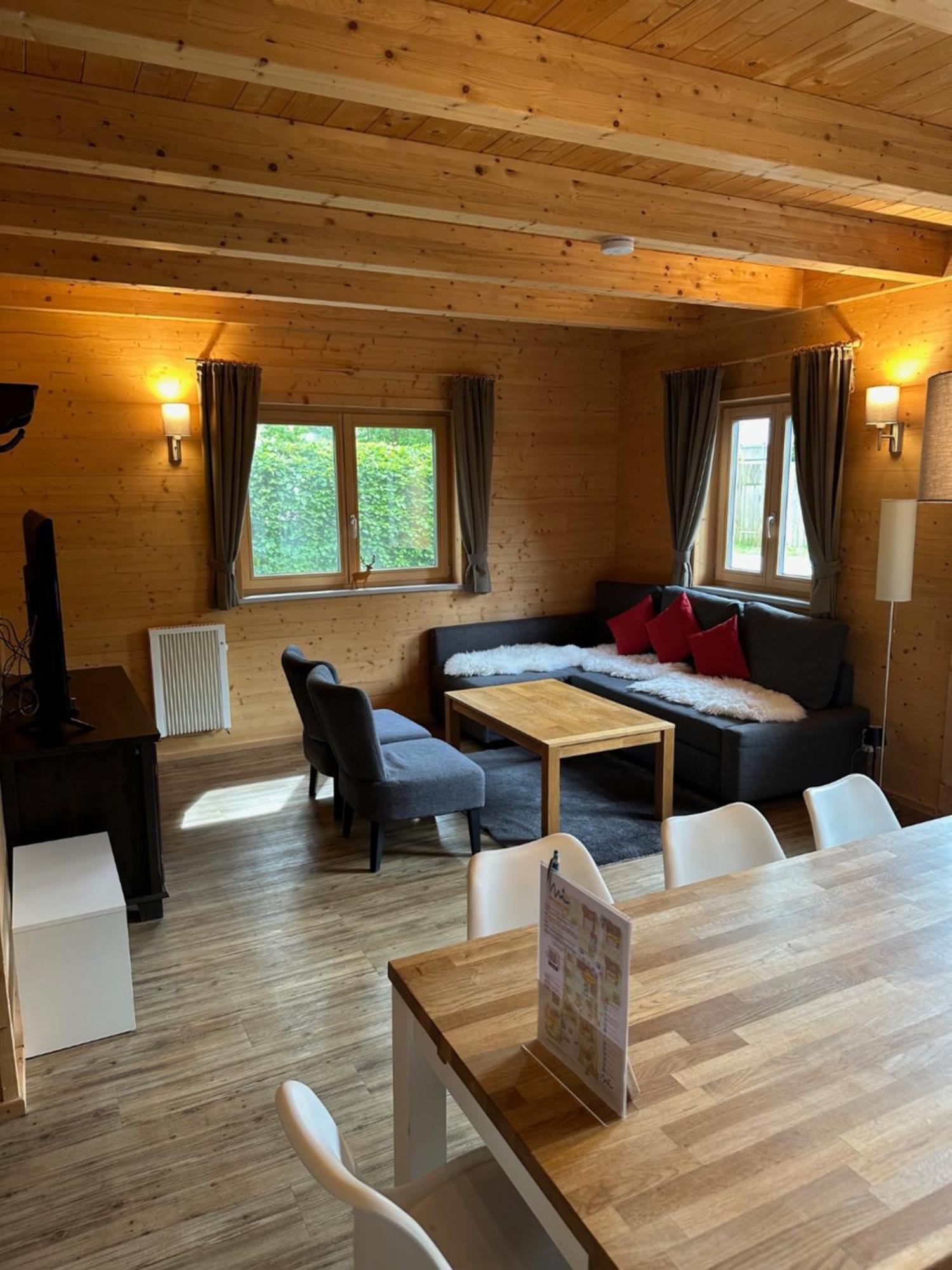 Mountain Inn Chalets & Apartments วัลช์ซี ภายนอก รูปภาพ